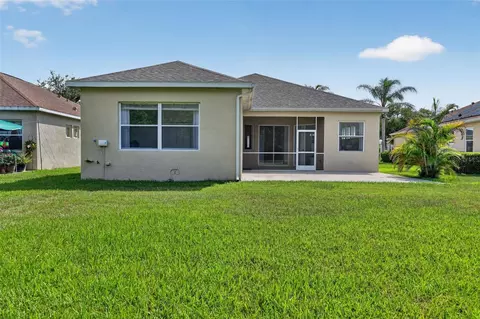 Exterior - 5328 Lexington Dr, Parrish, FL 34219 photo 7 of 12