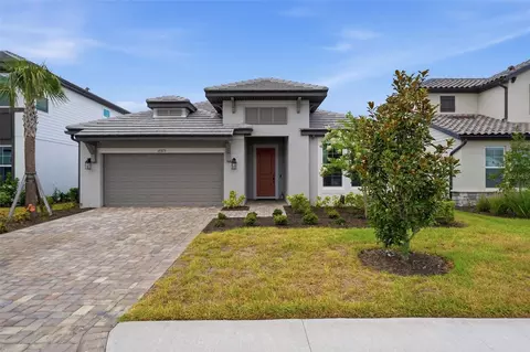 17325 Savory Mist Cir, Bradenton, FL 34211