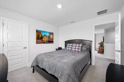Bedroom - 6107 164th Ave E, Parrish, FL 34219 photo 5 of 9