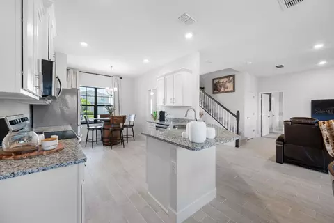 Kitchen - 6107 164th Ave E, Parrish, FL 34219 photo 5 of 8