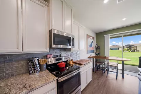 Kitchen - 11433 64th St E, Parrish, FL 34219 photo 4 of 4