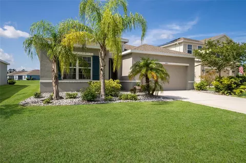 Exterior - 11433 64th St E, Parrish, FL 34219 photo 5 of 9