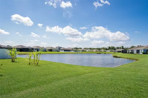 Exterior - 11433 64th St E, Parrish, FL 34219 photo 7 of 9