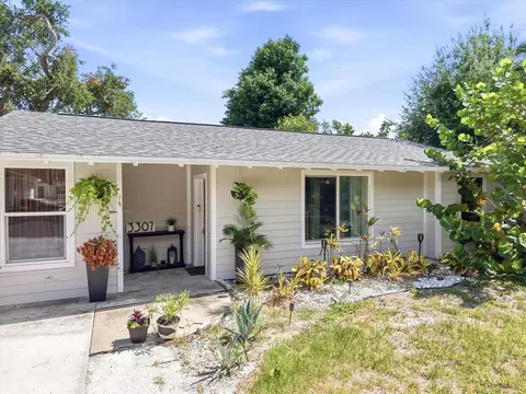 3307 3rd Ave W, Bradenton, FL 34205