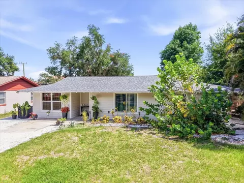 3307 3rd Ave W, Bradenton, FL 34205
