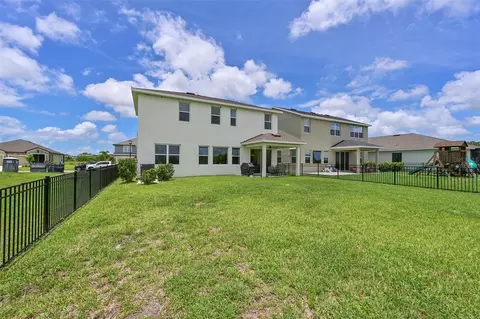 Exterior - 11124 Moonsail Dr, Parrish, FL 34219 photo 4 of 9