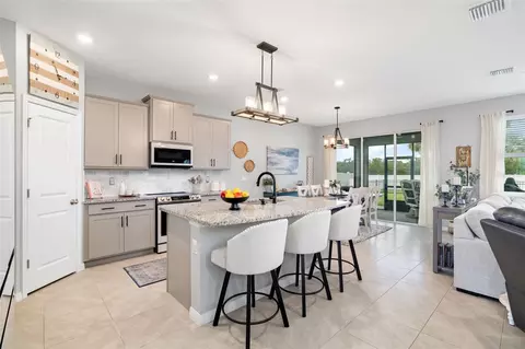 Kitchen - 15905 5th Ave E, Bradenton, FL 34212 photo 3 of 3