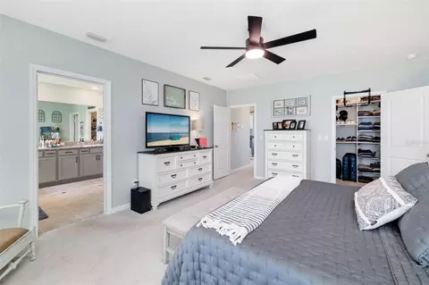 Bedroom - 15905 5th Ave E, Bradenton, FL 34212 photo 2 of 3