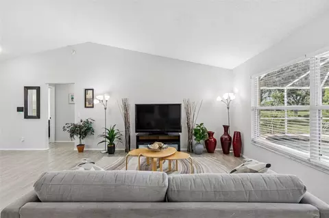 Living - 201 113th St E, Bradenton, FL 34212 photo 3 of 6