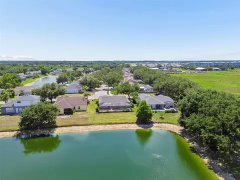 View/Area - 201 113th St E, Bradenton, FL 34212 photo 13 of 16