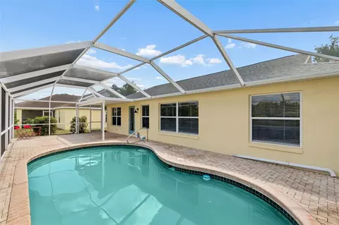 Exterior - 201 113th St E, Bradenton, FL 34212 photo 10 of 16