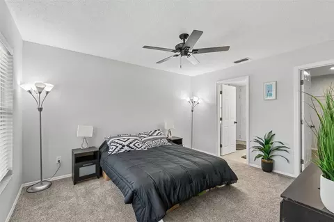 Bedroom - 201 113th St E, Bradenton, FL 34212 photo 1 of 8