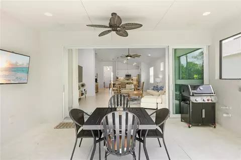Exterior - 12731 Rainwashed Loop, Parrish, FL 34219 photo 5 of 8