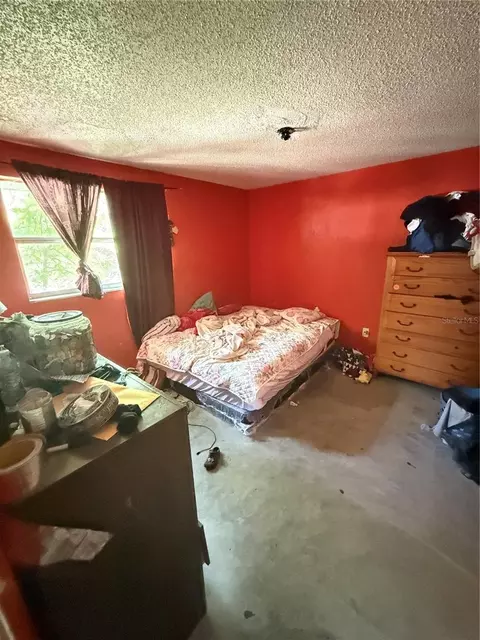 Bedroom - 4212 9th St E, Bradenton, FL 34208 photo 1 of 8