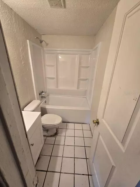 Bath - 4212 9th St E, Bradenton, FL 34208 photo 4 of 4