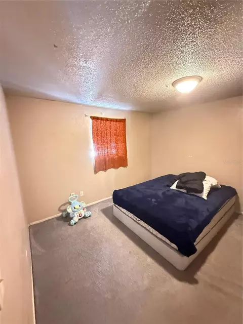 Bedroom - 4212 9th St E, Bradenton, FL 34208 photo 5 of 8
