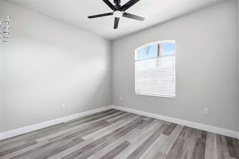 Bedroom - 6631 63rd Ter E, Bradenton, FL 34203 photo 1 of 6