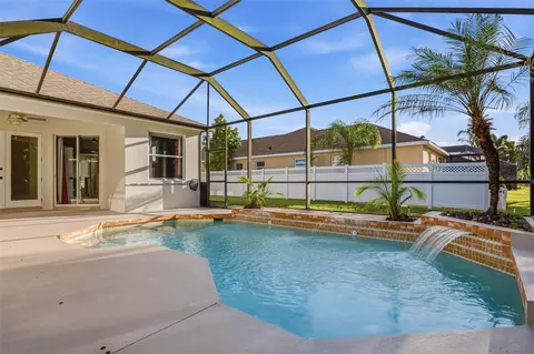 Exterior - 6631 63rd Ter E, Bradenton, FL 34203 photo 5 of 8