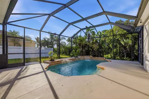 Exterior - 6631 63rd Ter E, Bradenton, FL 34203 photo 1 of 8