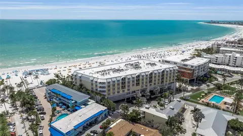 915 Seaside Dr #611, Sarasota, FL 34242
