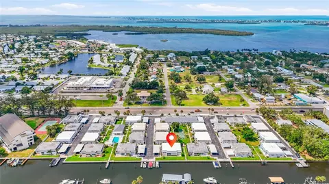View/Area - 9821 Hernando Ct, Bradenton, FL 34210 photo 7 of 9