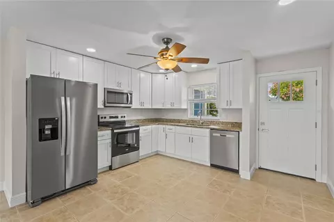 Kitchen - 9821 Hernando Ct, Bradenton, FL 34210 photo 1 of 1