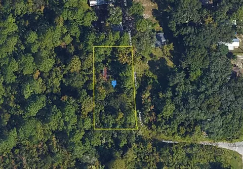 525 Sanders Ln, Panama City, FL 32401
