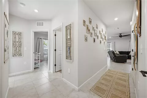 Entry Way - 822 170th Ct E, Bradenton, FL 34212 photo 2 of 2