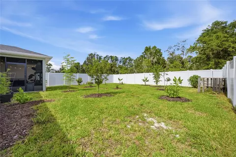 Exterior - 822 170th Ct E, Bradenton, FL 34212 photo 5 of 10