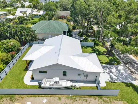 412 17th Ave W, Palmetto, FL 34221