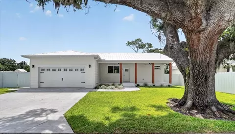 412 17th Ave W, Palmetto, FL 34221