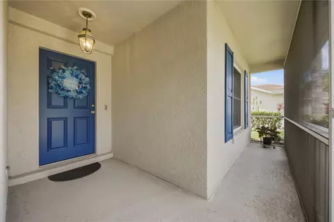 Exterior - 4226 Kingsfield Dr, Parrish, FL 34219 photo 10 of 16
