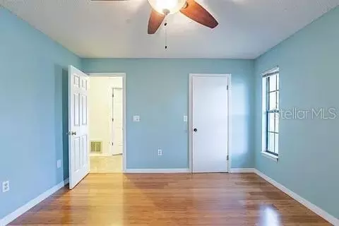 7528 River Country Dr, Weeki Wachee, FL 34607 photo 8