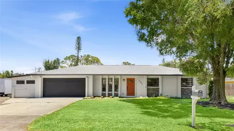 5701 Blount Ave, Sarasota, FL 34231