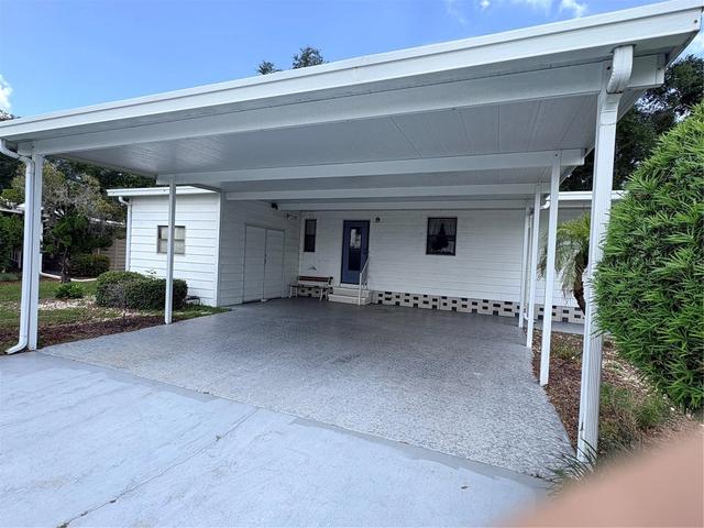 8519 Buckingham Pl, Palmetto, FL 34221