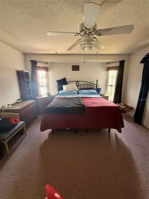 Bedroom - 4675 32nd Ct E, Bradenton, FL 34203 photo 8 of 10