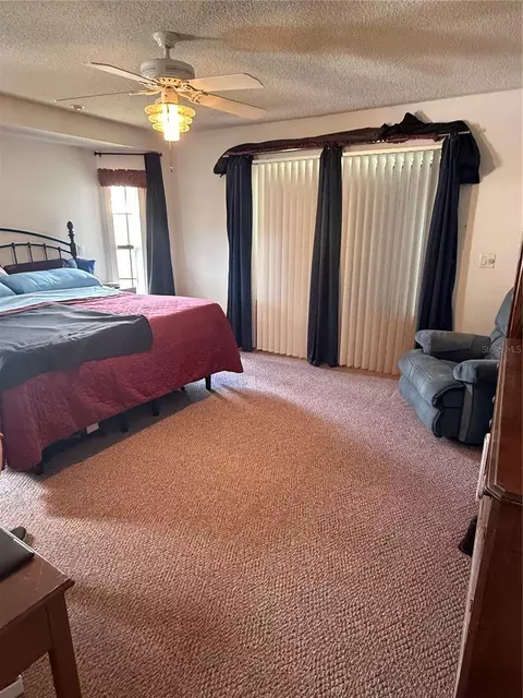 Bedroom - 4675 32nd Ct E, Bradenton, FL 34203 photo 2 of 10