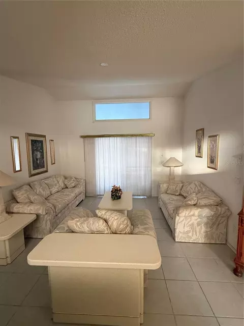 Living - 4675 32nd Ct E, Bradenton, FL 34203 photo 1 of 8