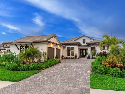 Exterior - 1095 Blue Shell Loop, Sarasota, FL 34240 photo 5 of 18