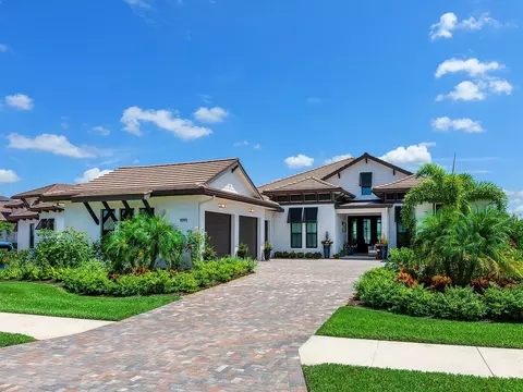 Exterior - 1095 Blue Shell Loop, Sarasota, FL 34240 photo 7 of 18