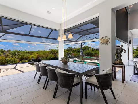 Dining - 1095 Blue Shell Loop, Sarasota, FL 34240 photo 5 of 6