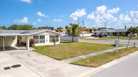 2463 Terry Ln, Sarasota, FL 34231