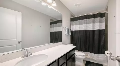 Bath - 6008 113th Ter E, Parrish, FL 34219 photo 1 of 5