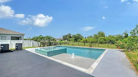 Exterior - 6008 113th Ter E, Parrish, FL 34219 photo 3 of 15