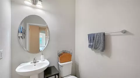 Bath - 6008 113th Ter E, Parrish, FL 34219 photo 5 of 5