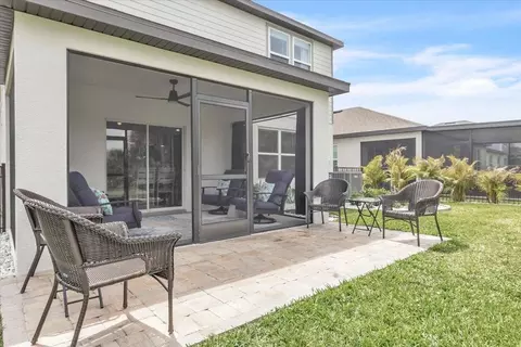 Exterior - 11783 Moonsail Dr, Parrish, FL 34219 photo 9 of 13
