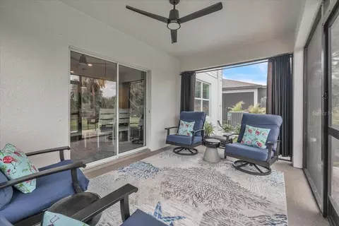 Exterior - 11783 Moonsail Dr, Parrish, FL 34219 photo 6 of 13