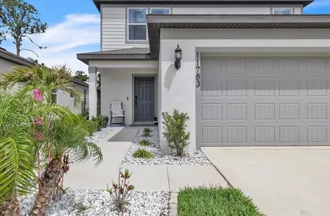 Exterior - 11783 Moonsail Dr, Parrish, FL 34219 photo 3 of 13