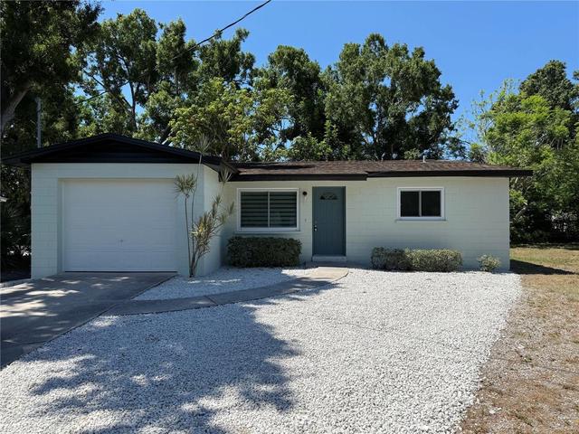 1350 15th St, Sarasota, FL 34236
