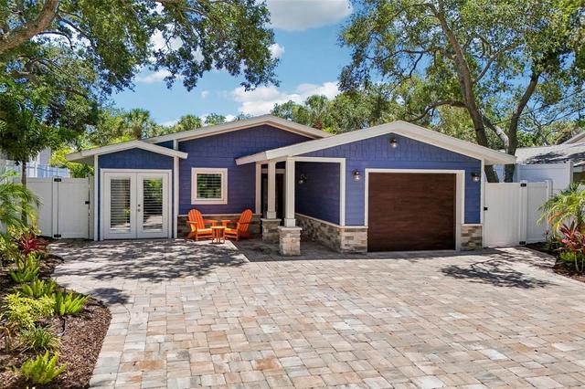 810 Plymouth St, Sarasota, FL 34242